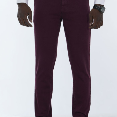 Men's Slim-Fit Flat-Front Chino Pant